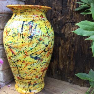 vaso grande giallo a schizzi